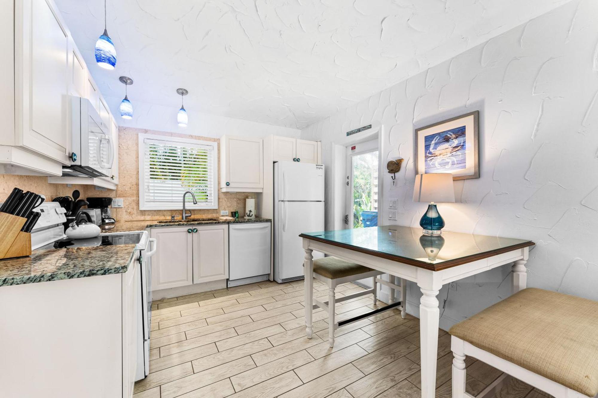 Crescent Beach Villas เซียสตาคีย์ ภายนอก รูปภาพ